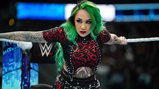 Shotzi shoots on R-Truth Situation in WWE
